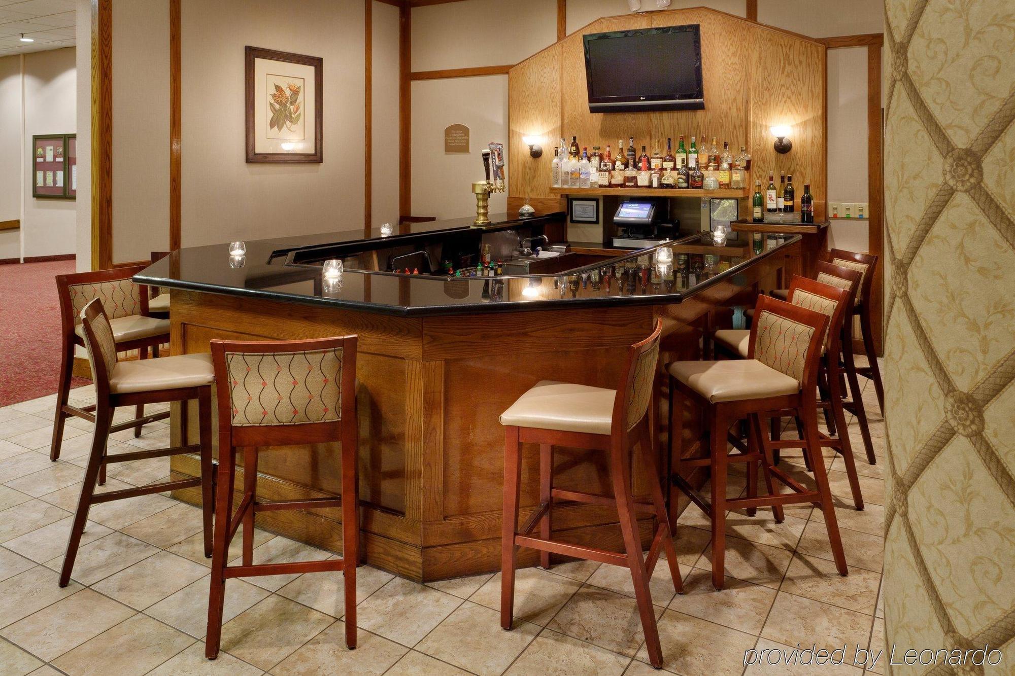 Red Lion Hotel Cromwell Restaurant photo